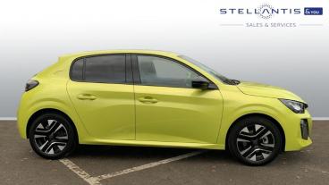 SPOTICAR Peugeot 208 1.2 Puretech Allure Euro 6 (s/s) 5dr Used Car - Hatchback Petrol Yellow - Newport - 1200551648_2