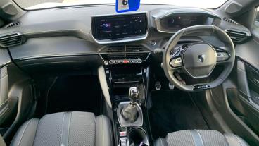 SPOTICAR Peugeot 208 1.2 Puretech Gt Euro 6 (s/s) 5dr Used Car - Hatchback Petrol White - Maidstone - 1200553787_4