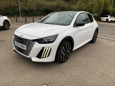 SPOTICAR Peugeot 208 1.2 Hybrid Gt E-dsc6 Euro 6 (s/s) 5dr Used Car - Hatchback Hybrid White - Rugby - 1200555694_3