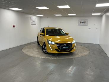 SPOTICAR Peugeot 208 1.2 Puretech Allure Premium Euro 6 (s/s) 5dr Used Car - Hatchback Petrol Yellow - Stafford - 1200557098_1