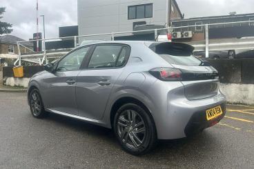 SPOTICAR Peugeot 208 1.2 Puretech Active Premium Euro 6 (s/s) 5dr Used Car - Hatchback Petrol Grey - Sidcup - 1200557984_2