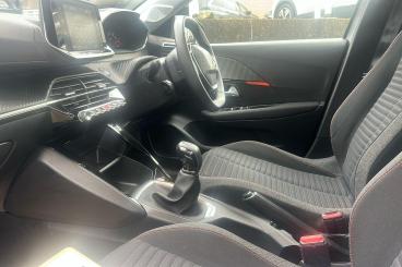 SPOTICAR Peugeot 208 1.2 Puretech Active Premium Euro 6 (s/s) 5dr Used Car - Hatchback Petrol Grey - Sidcup - 1200557984_3