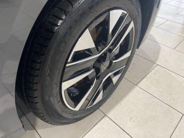 SPOTICAR Peugeot 208 1.2 Puretech 100 Allure 5dr Used Car - Hatchback Petrol Grey - Bridgend - 1200561929_4