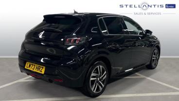 SPOTICAR Peugeot 208 1.2 Puretech Allure Premium + Euro 6 (s/s) 5dr Used Car - Hatchback Petrol  - West London - 1200562161_3