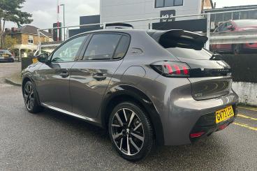 SPOTICAR Peugeot 208 1.2 Puretech Gt Eat Euro 6 (s/s) 5dr Used Car - Hatchback Petrol Grey - Sidcup - 1200564229_2