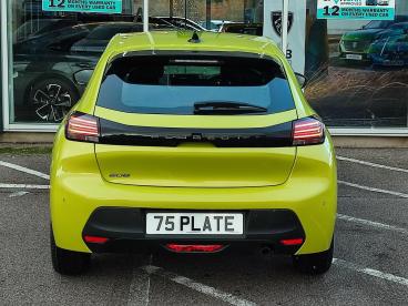 SPOTICAR Peugeot 208 1.2 Puretech Style Euro 6 (s/s) 5dr Used Car - Hatchback Petrol Yellow - Moray - 1200565547_4