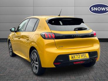 SPOTICAR Peugeot 208 1.2 Puretech Allure Premium + Euro 6 (s/s) 5dr Used Car - Hatchback Petrol Yellow - Romsey - 1200566878_3