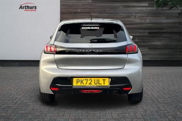 SPOTICAR Peugeot 208 1.2 Puretech Allure Premium + Euro 6 (s/s) 5dr Used Car - Hatchback Petrol  - Newtown - 1200567761_4