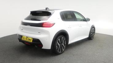 SPOTICAR Peugeot 208 1.2 Puretech Gt Euro 6 (s/s) 5dr Used Car - Hatchback Petrol White - Penryn - 1200568830_3