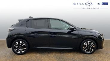 SPOTICAR Peugeot 208 1.2 Puretech Allure Euro 6 (s/s) 5dr Used Car - Hatchback Petrol Black - Hatfield - 1200569402_2