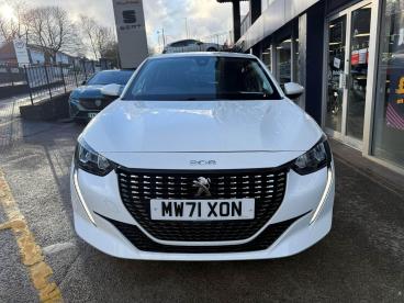 SPOTICAR Peugeot 208 1.2 Puretech Allure Eat Euro 6 (s/s) 5dr Used Car - Hatchback Petrol White - Stourbridge - 1200570537_5
