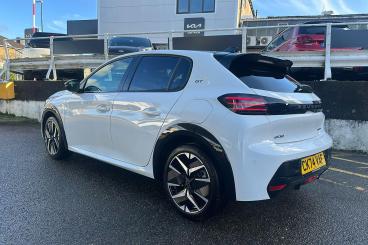 SPOTICAR Peugeot 208 1.2 Hybrid Gt E-dsc6 Euro 6 (s/s) 5dr Used Car - Hatchback Hybrid White - Sidcup - 1200571129_2