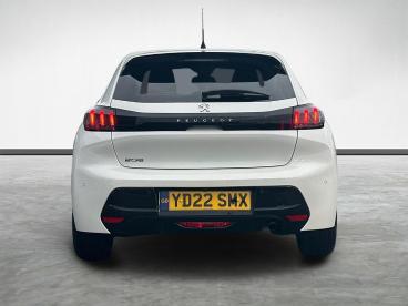 SPOTICAR Peugeot 208 1.2 Puretech Allure Premium Euro 6 (s/s) 5dr Used Car - Hatchback Petrol White - Stockton On Tees - 1200571292_4
