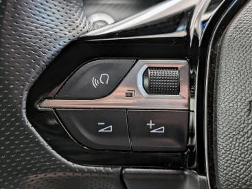 SPOTICAR Peugeot 208 1.2 Puretech Gt Euro 6 (s/s) 5dr Used Car - Hatchback Petrol Grey - County Antrim - 1200576395_5