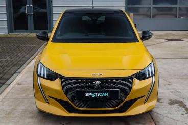 SPOTICAR Peugeot 208 1.2 Puretech Gt Euro 6 (s/s) 5dr Used Car - Hatchback Petrol Yellow - Bromsgrove - 1200578005_3
