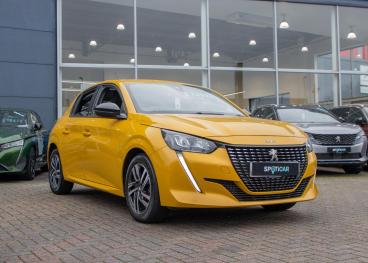SPOTICAR Peugeot 208 1.2 Puretech Allure Premium + Euro 6 (s/s) 5dr Used Car - Hatchback Petrol Yellow - Aldershot - 1200579193_1