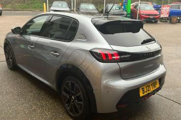 SPOTICAR Peugeot 208 1.2 Puretech Gt Premium Eat Euro 6 (s/s) 5dr Used Car - Hatchback Petrol Grey - Farningham - 1200579216_2