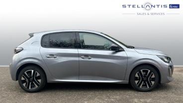 SPOTICAR Peugeot 208 1.2 Puretech Allure Euro 6 (s/s) 5dr Used Car - Hatchback Petrol Grey - Godalming - 1200579633_2