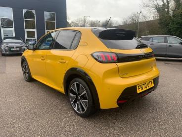 SPOTICAR Peugeot 208 1.2 Puretech Gt Line Euro 6 (s/s) 5dr Used Car - Hatchback Petrol Yellow - Rugby - 1200580934_5