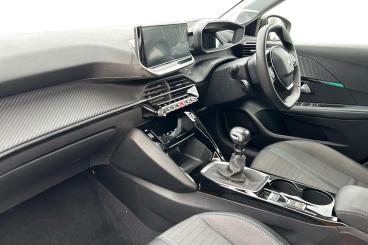 SPOTICAR Peugeot 208 1.2 Puretech Allure Premium + Euro 6 (s/s) 5dr Used Car - Hatchback Petrol Yellow - Newbury - 1200581724_2