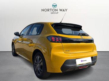 SPOTICAR Peugeot 208 1.2 Puretech Active Premium Euro 6 (s/s) 5dr Used Car - Hatchback Petrol Yellow - Letchworth - 1200584957_3