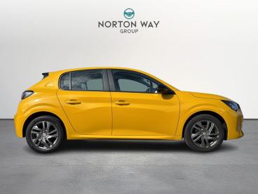 SPOTICAR Peugeot 208 1.2 Puretech Active Premium Euro 6 (s/s) 5dr Used Car - Hatchback Petrol Yellow - Letchworth - 1200584957_5