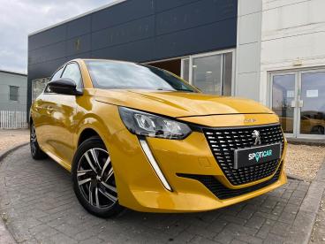 SPOTICAR Peugeot 208 1.2 Puretech Allure Premium + Eat Euro 6 (s/s) 5dr Used Car - Hatchback Petrol Yellow - Ryde - 1200588581_1