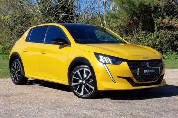 SPOTICAR Peugeot 208 1.2 Puretech Gt Premium Eat Euro 6 (s/s) 5dr Used Car - Hatchback Petrol Yellow - Eastbourne - 1200590286_1