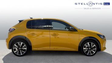 SPOTICAR Peugeot 208 1.2 Puretech Gt Euro 6 (s/s) 5dr Used Car - Hatchback Petrol Yellow - Maidstone - 1200591503_2