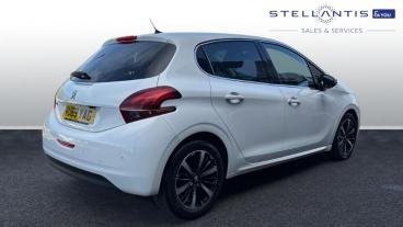 SPOTICAR Peugeot 208 1.2 Puretech Tech Edition Euro 6 (s/s) 5dr Used Car - Hatchback Petrol White - Bristol - 1200591590_3