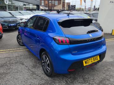 SPOTICAR Peugeot 208 1.2 Puretech Allure Premium + Eat Euro 6 (s/s) 5dr Used Car - Hatchback Petrol Blue - Wakefield - 1200591926_3