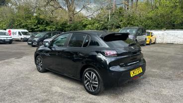 SPOTICAR Peugeot 208 1.2 Puretech Active Premium + Eat Euro 6 (s/s) 5dr Used Car - Hatchback Petrol Black - Godalming - 1200593114_5