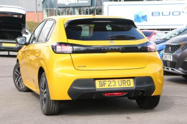 SPOTICAR Peugeot 208 1.2 Puretech Active Premium + Euro 6 (s/s) 5dr Used Car - Hatchback Petrol Yellow - Lichfield - 1200594056_2