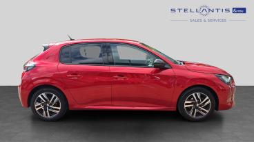SPOTICAR Peugeot 208 1.2 Puretech Allure Premium + Euro 6 (s/s) 5dr Used Car - Hatchback Petrol Red - Leicester - 1200595834_2