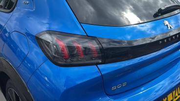 SPOTICAR Peugeot 208 1.2 Puretech Gt Euro 6 (s/s) 5dr Used Car - Hatchback Petrol Blue - Salford - 1200601446_5