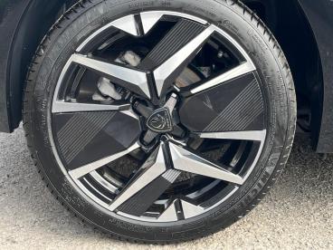 SPOTICAR Peugeot 208 1.2 Gt E-dsc6 Euro 6 (s/s) 5dr Used Car - Hatchback Hybrid Grey - Wolverhampton - 1200602386_5