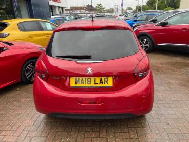 SPOTICAR Peugeot 208 1.2 Puretech Allure Premium Euro 6 (s/s) 5dr Used Car - Hatchback Petrol Red - Colchester - 1200603790_5