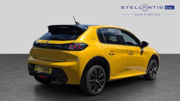 SPOTICAR Peugeot 208 1.2 Puretech Gt Eat Euro 6 (s/s) 5dr Used Car - Hatchback Petrol Yellow - Bristol - 1200604725_3