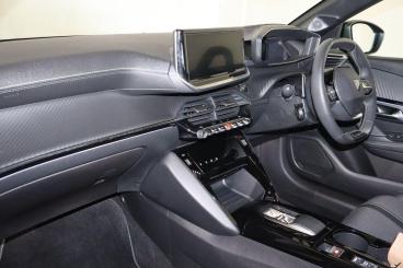 SPOTICAR Peugeot 208 1.2 Gt E-dsc6 Euro 6 (s/s) 5dr Used Car - Hatchback Hybrid Black - Weston-super-mare - 1200605075_2