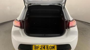 SPOTICAR Peugeot 208 1.2 Puretech Allure Euro 6 (s/s) 5dr Used Car - Hatchback Petrol White - Birmingham - 1200607155_5