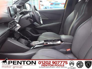 SPOTICAR Peugeot 208 1.2 Puretech Gt Eat Euro 6 (s/s) 5dr Used Car - Hatchback Petrol Yellow - Poole - 1200607307_4