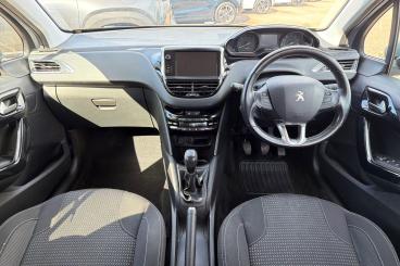 SPOTICAR Peugeot 208 1.2 Puretech Tech Edition Euro 6 (s/s) 5dr Used Car - Hatchback Petrol Grey - Worthing - 1200607666_3