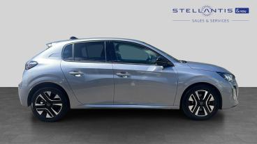 SPOTICAR Peugeot 208 1.2 Puretech Allure Euro 6 (s/s) 5dr Used Car - Hatchback Petrol Grey - Maidstone - 1200609527_2