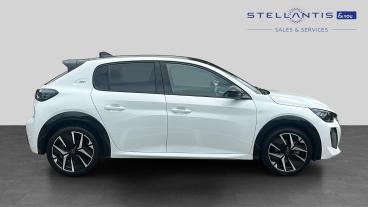 SPOTICAR Peugeot 208 1.2 Gt E-dsc6 Euro 6 (s/s) 5dr Used Car - Hatchback Hybrid White - Chingford - 1200609758_2