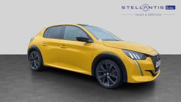 SPOTICAR Peugeot 208 1.2 Puretech Gt Eat Euro 6 (s/s) 5dr Used Car - Hatchback Petrol Yellow - Preston - 1200610168_1