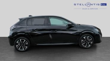 SPOTICAR Peugeot 208 1.2 Puretech Allure Euro 6 (s/s) 5dr Used Car - Hatchback Petrol Black - Crawley - 1200611497_2
