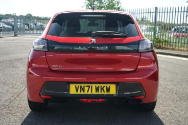 SPOTICAR Peugeot 208 1.2 Puretech Allure Premium Euro 6 (s/s) 5dr Used Car - Hatchback Petrol Red - Bromsgrove - 1200616111_4