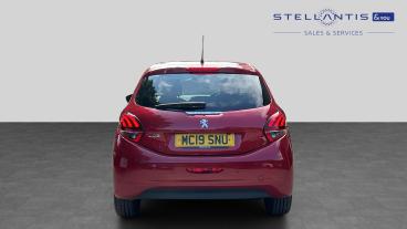SPOTICAR Peugeot 208 1.2 Puretech Tech Edition Eat Euro 6 (s/s) 5dr Used Car - Hatchback Petrol Red - Stockport - 1200618149_4