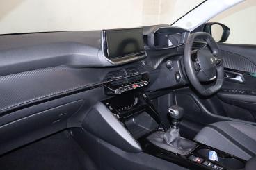SPOTICAR Peugeot 208 1.2 Puretech Allure Premium + Euro 6 (s/s) 5dr Used Car - Hatchback Petrol Grey - Weston-super-mare - 1200618170_2