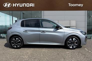 SPOTICAR Peugeot 208 1.2 Puretech Allure Euro 6 (s/s) 5dr Used Car - Hatchback Petrol Grey - Southend-on-sea - 1200618257_4